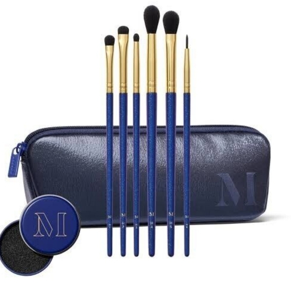Morphe THE MORE THE MERRIER 6 Piece Eye Brush Set Limited Edition Christmas - Picture 1 of 4